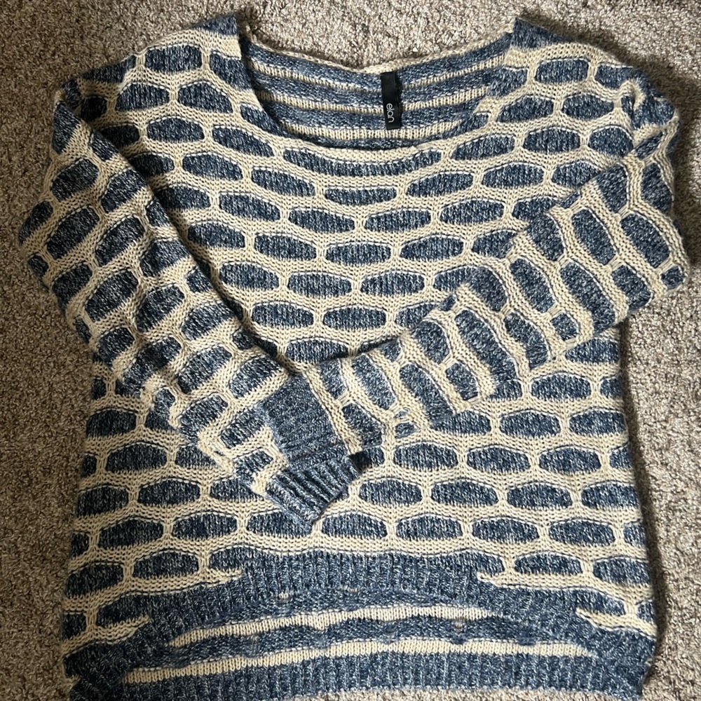 Elan Navy and Cream Textured Stripe Knit Sweater